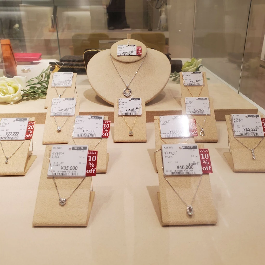 コメ兵あべの ネックレス